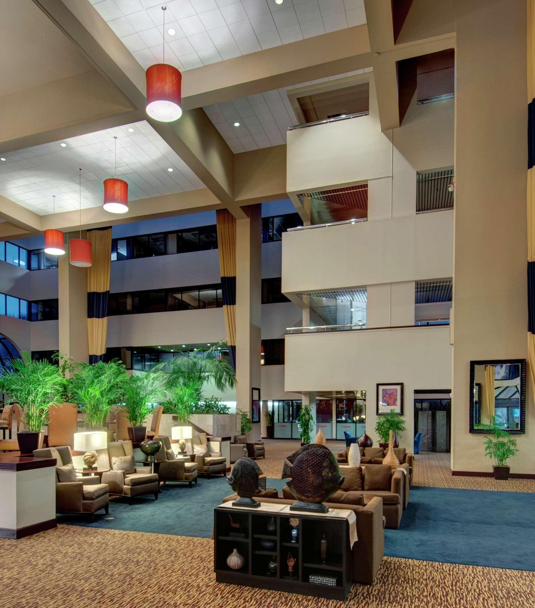 Embassy Suites By Hilton West Palm Beach Central Exterior photo