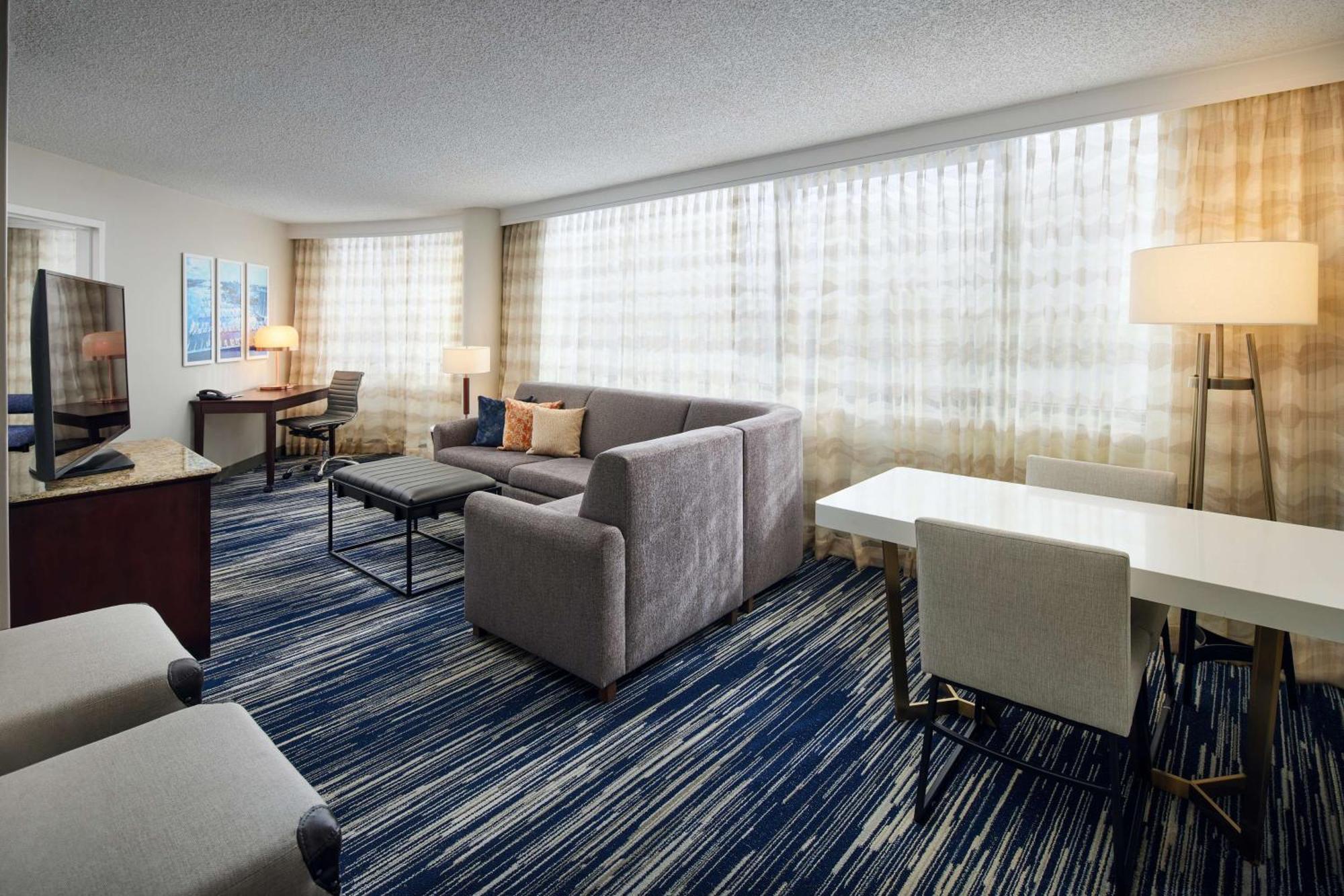 Embassy Suites By Hilton West Palm Beach Central Exterior photo