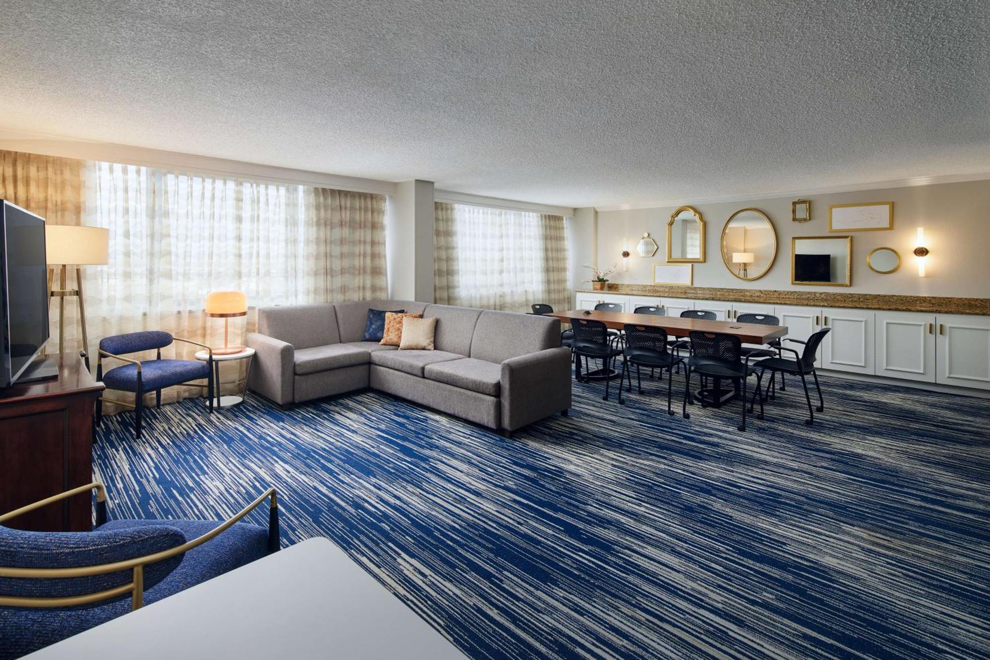 Embassy Suites By Hilton West Palm Beach Central Exterior photo