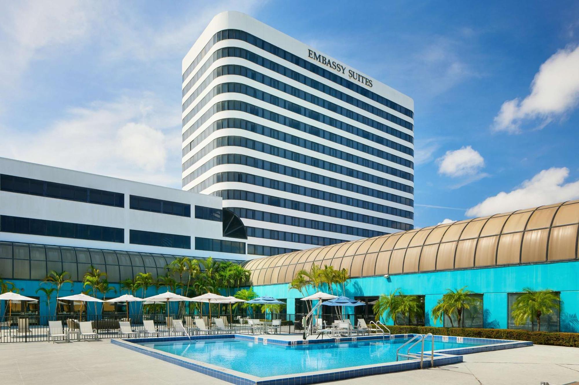 Embassy Suites By Hilton West Palm Beach Central Exterior photo